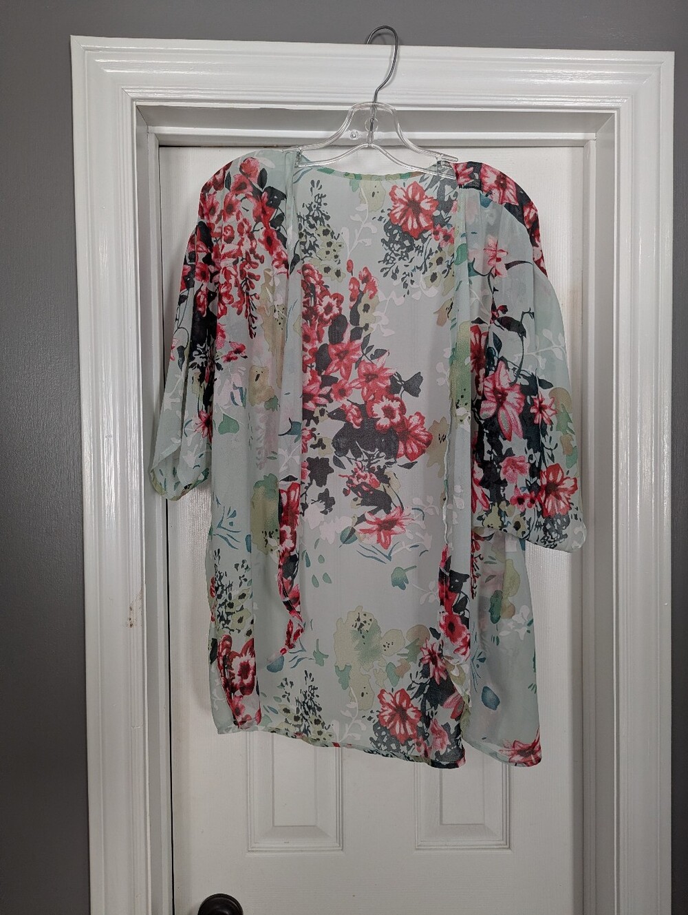 Amazon Essentials Mint Sheer Floral Kimono with Pink and Green Accents